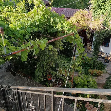 Tarra Studio14 Apartment *